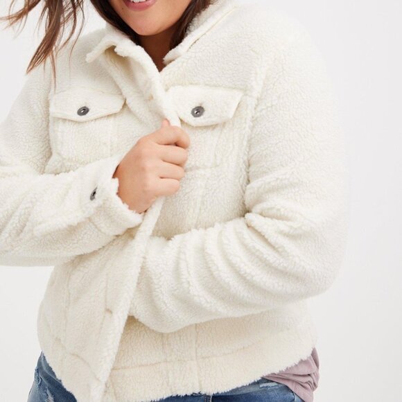 TORRID Trucker Jacket - Faux Shearling White Size 2XL - Picture 4 of 12